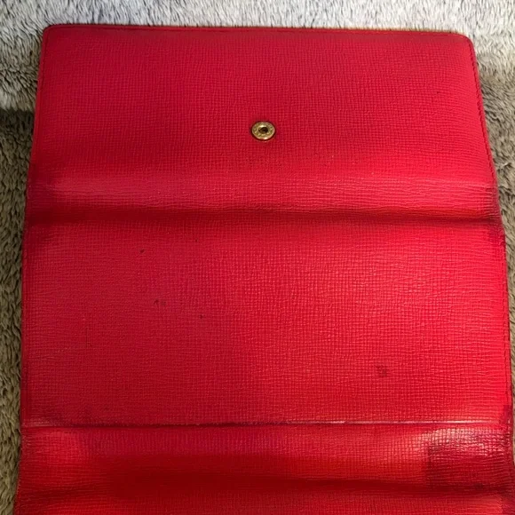 Authentic Vintage MCM Fuchsia Continental Wallet with Gold Accents and COA - Picture 15 of 16